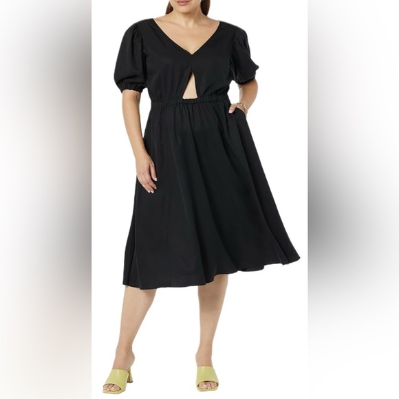 TEREA Dresses & Skirts - NWOT TEREA Plus Size Women's Jayla Cutout Midi Swing Dress